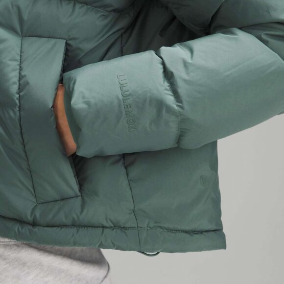 Lululemon Cropped Wunder Puff Jacket - Picture 4 of 10